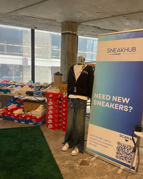 Sneakhub